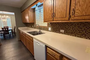 182 Saenz Ln, Joliet, IL 60436 - Photo 6