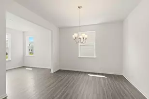 32012 Savannah Dr, Lakemoor, IL 60051 - Photo 6