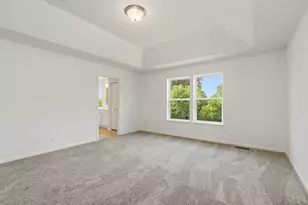 32006 Savannah Dr, Lakemoor, IL 60051 - Photo 18