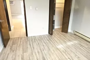 7540 W 111th St, Worth, IL 60482 - Photo 16