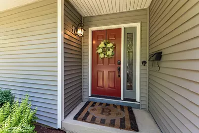 659 Alida Drive, Cary, IL 60013 - Photo 2