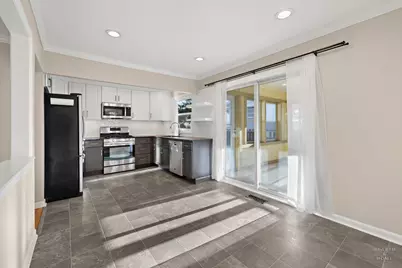 659 Alida Drive, Cary, IL 60013 - Photo 8