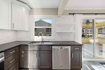 659 Alida Drive, Cary, IL 60013 - Photo 10