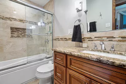 8832 Pleasant Avenue, Hickory Hills, IL 60457 - Photo 10