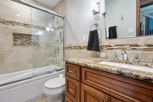 8832 Pleasant Ave, Hickory Hills, IL 60457 - Photo 10