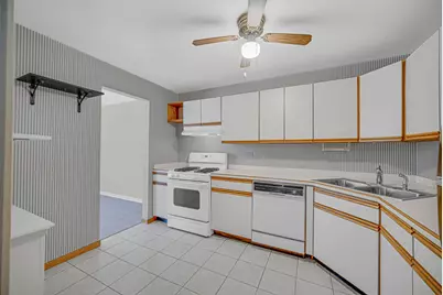 4731 Saint Joseph Creek Road #1C, Lisle, IL 60532 - Photo 12