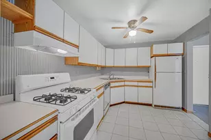 4731 St Joseph Creek Rd, Lisle, IL 60532 - Photo 10