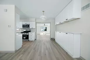 208 Sycamore Ln, Momence, IL 60954 - Photo 4