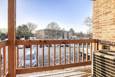 2252 Abbeywood Drive #E, Lisle, IL 60532 - Photo 10