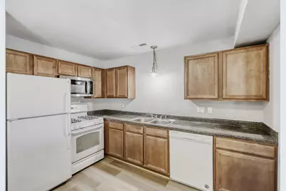 2252 Abbeywood Drive #E, Lisle, IL 60532 - Photo 6