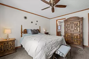 1116 Lakeview Rd, Elgin, IL 60123 - Photo 12