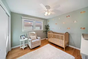 6814 N Dowagiac Ave, Chicago, IL 60646 - Photo 18