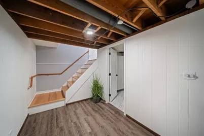 6814 N Dowagiac Avenue, Chicago, IL 60646 - Photo 22