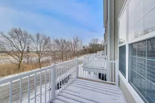 709 Neubauer Circle, Lindenhurst, IL 60046 - Photo 24