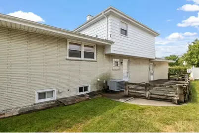 10420 Washington Avenue, Oak Lawn, IL 60453 - Photo 18