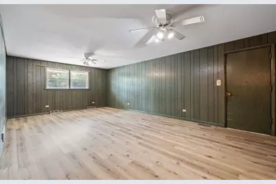 10420 Washington Avenue, Oak Lawn, IL 60453 - Photo 12