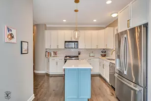 3640 N Damen Ave, Chicago, IL 60618 - Photo 8