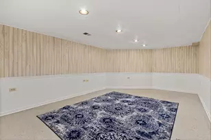 5631 S Oak St, Hinsdale, IL 60521 - Photo 26