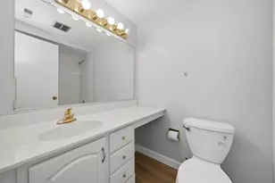 3207 184th St, Homewood, IL 60430 - Photo 10