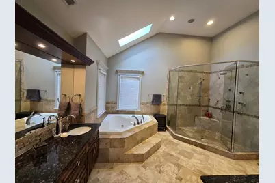 7007 W Hayes Avenue, Chicago, IL 60631 - Photo 20