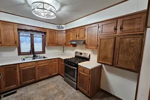 793 County Road 635 E, Wayne City, IL 62895 - Photo 16