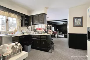 22182 W Little Pond Rd, Kildeer, IL 60047 - Photo 6