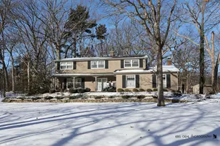 22182 W Little Pond Rd, Kildeer, IL 60047 - Photo 1