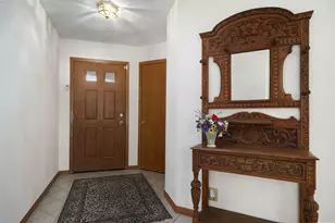 1196 S Trainer Rd, Rockford, IL 61108 - Photo 2