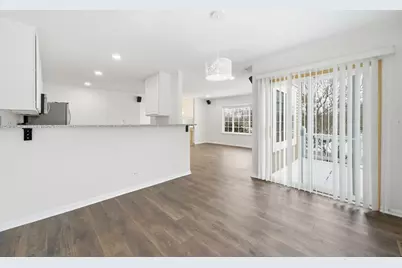 2330 Twilight Drive, Aurora, IL 60503 - Photo 6