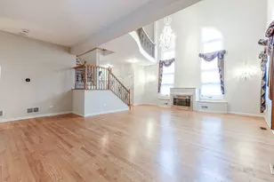 1739 Melise Dr, Glenview, IL 60025 - Photo 10