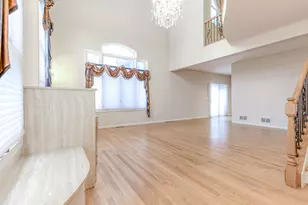 1739 Melise Dr, Glenview, IL 60025 - Photo 8