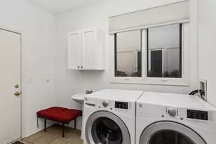 2008 Jordan Terrace, Buffalo Grove, IL 60089 - Photo 8