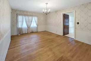 9319 N Knight Ave, Des Plaines, IL 60016 - Photo 8