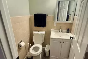 436 Springhill Dr, Roselle, IL 60172 - Photo 10