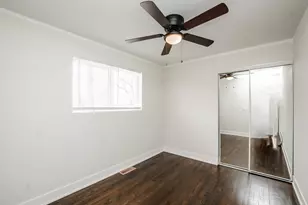 57 E 92nd St, Chicago, IL 60619 - Photo 12