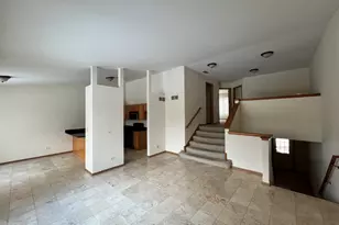 8256 W Chestnut Ct, Frankfort, IL 60423 - Photo 4