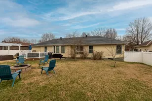 1402 Matthew Ln, Marion, IL 62959 - Photo 38
