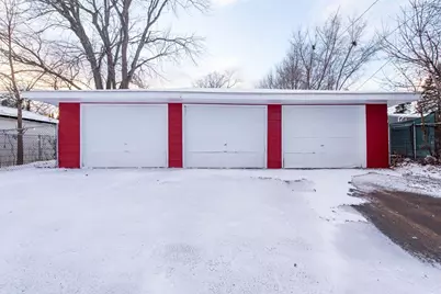 2317 Gideon Avenue, Zion, IL 60099 - Photo 24