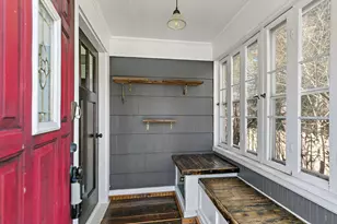 491 Congdon Ave, Elgin, IL 60120 - Photo 2