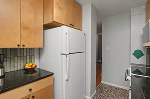 5740 N Sheridan Rd, Chicago, IL 60660 - Photo 8