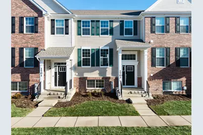 1703 Neubauer Circle, Lindenhurst, IL 60046 - Photo 2