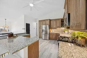 7616 W Saint Francis Rd, Frankfort, IL 60423 - Photo 4