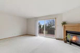 7811 160th St, Tinley Park, IL 60477 - Photo 2