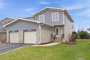 7811 160th St, Tinley Park, IL 60477 - Photo 1