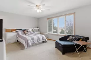 7811 160th St, Tinley Park, IL 60477 - Photo 10