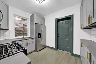 6818 S Wood St, Chicago, IL 60636 - Photo 10