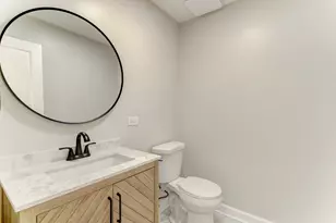 311 Montclare Ln, Wood Dale, IL 60191 - Photo 20