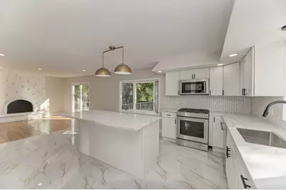 311 Montclare Lane, Wood Dale, IL 60191 - Photo 16