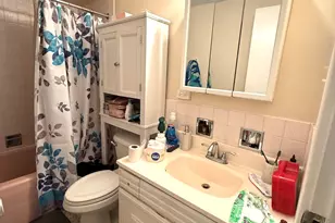 3900 W 95th St, Evergreen Park, IL 60805 - Photo 16