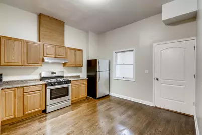 7046 N Clark Street #2FLR, Chicago, IL 60626 - Photo 4